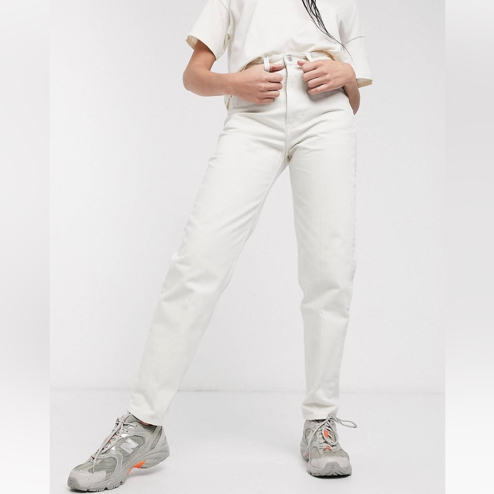 Weekday Lash Cotton Mom Jeans in tinted ecru